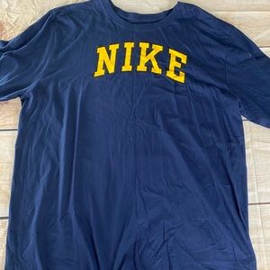 Nike navy long sleeve